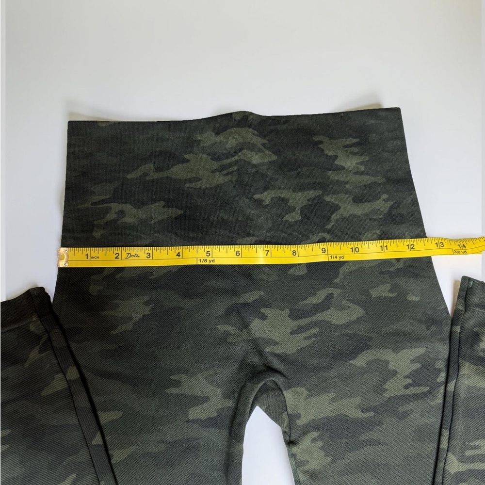 SPANX  Camouflage Leggings - Green